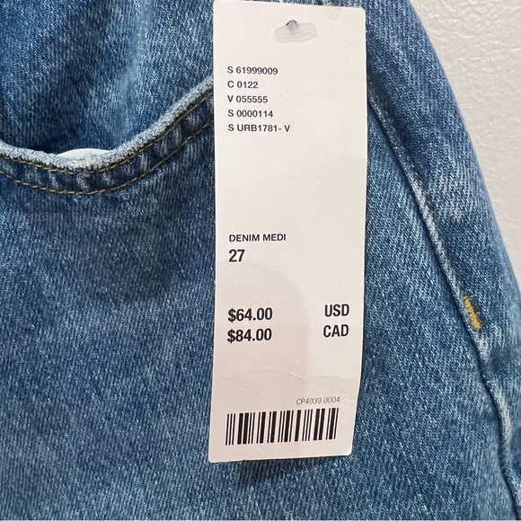 Urban Outfitters BDG NWT Slim Straight High Rise Jeans in Light Wash, Size 27 - Picture 7 of 11